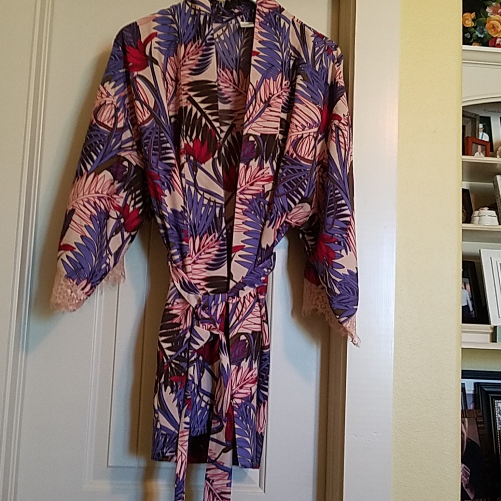 Lounge wear size large